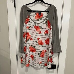 Torrid Sheer Floral Top Tunic Size 4 / 26